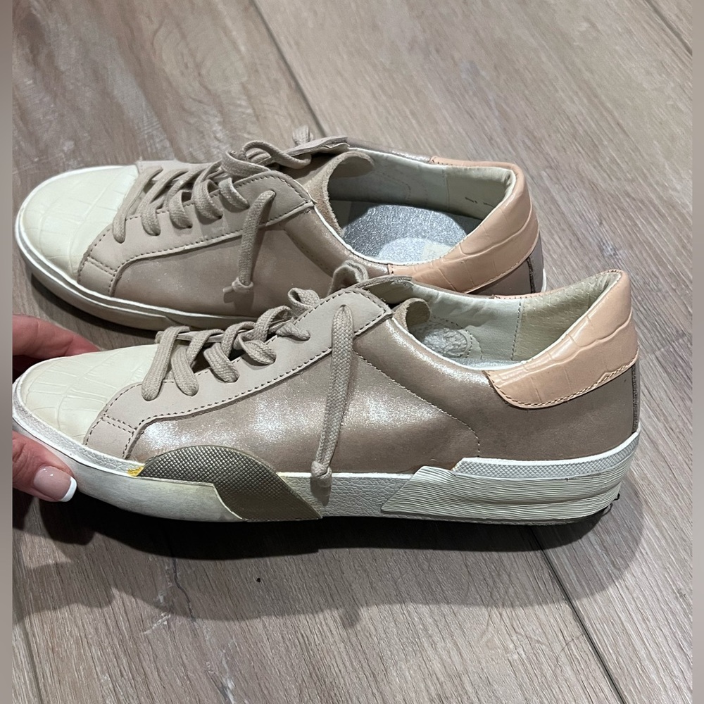 Dolce Vita Tan and Cream Sneakers Casual Style